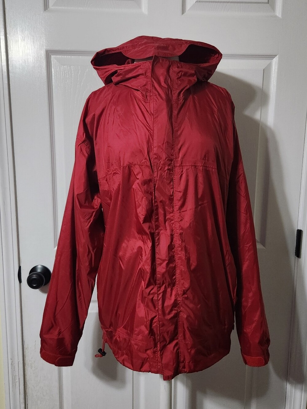 Cabela's Men's Red Hooded Water-Resistant Windbreaker Jacket, Size M